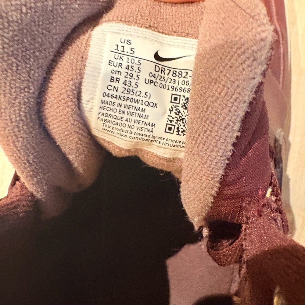 11.5 Men’s Winter Burgundy Red Nike Court Vision Mid Top Sneakers DR7882-600 uc - Picture 6 of 6